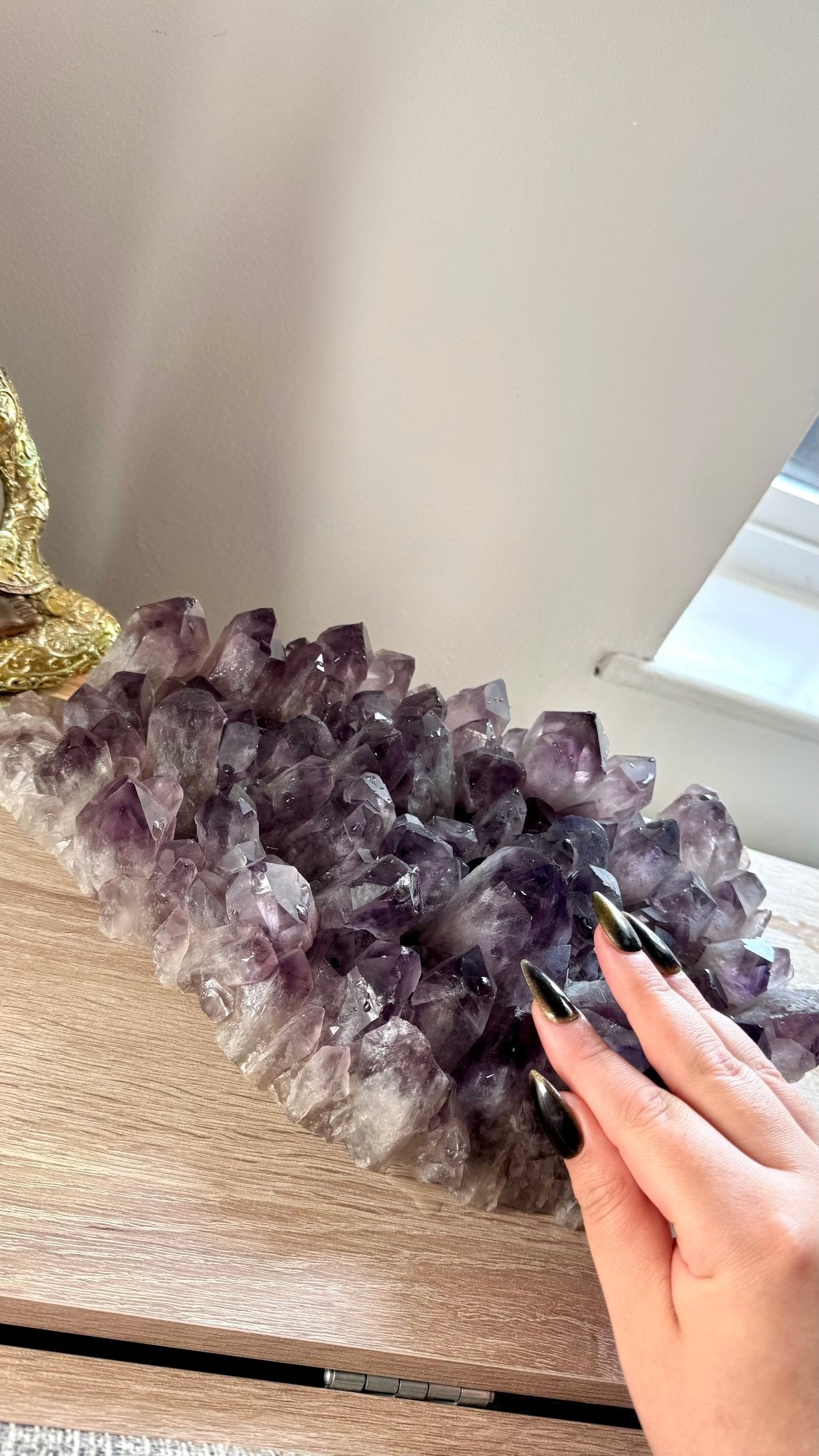 Amethyst center piece - The Crystal Therapy