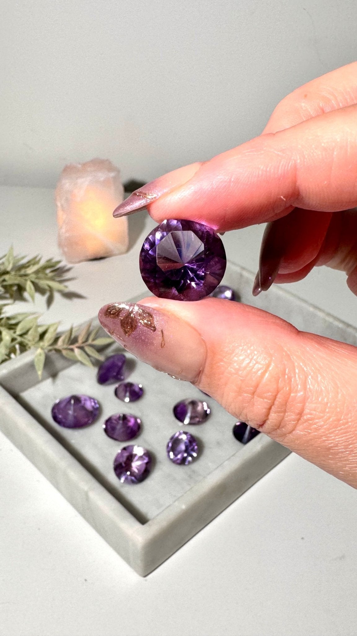 Amethyst diamond cut - The Crystal Therapy