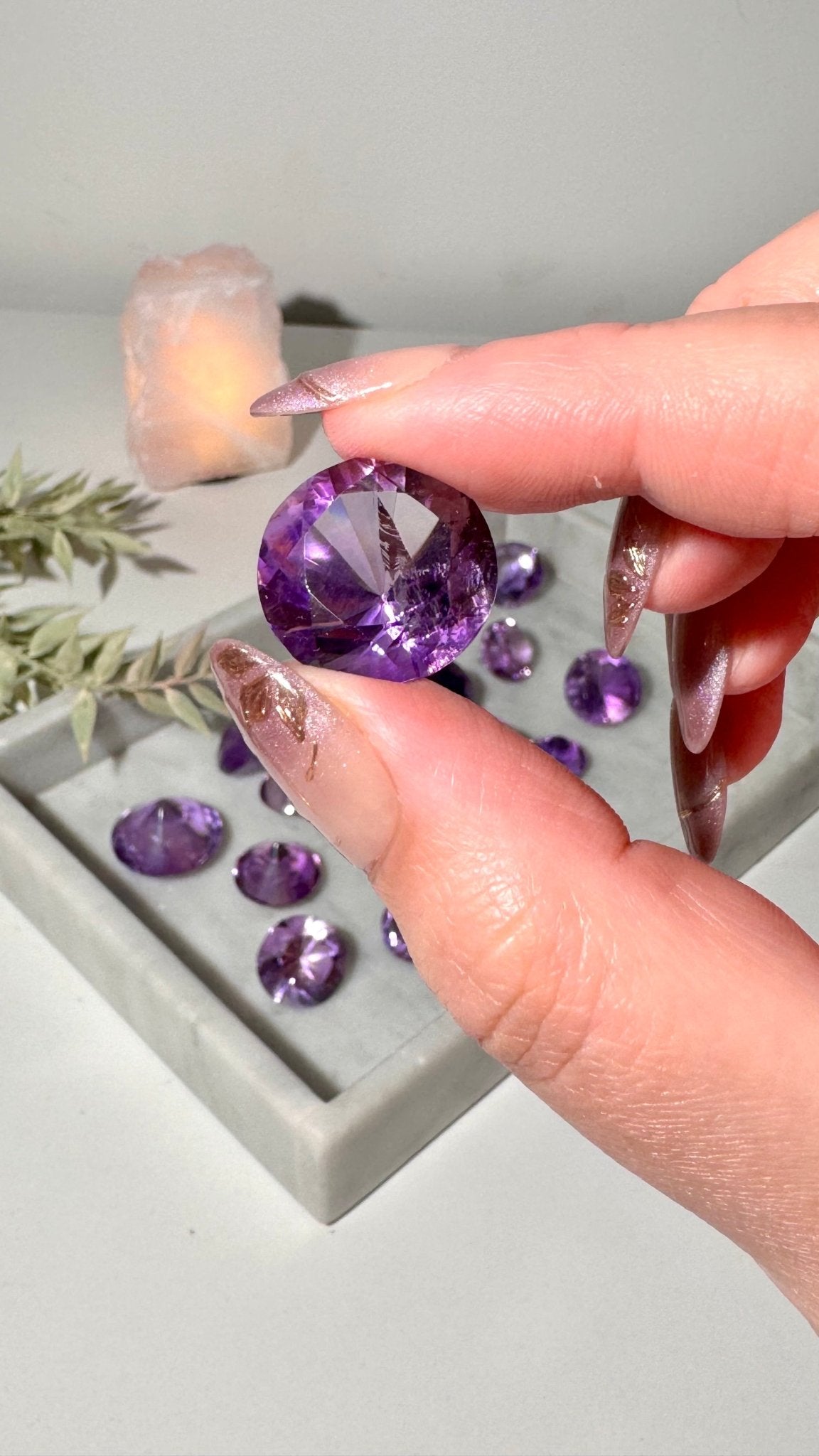 Amethyst diamond cut - The Crystal Therapy