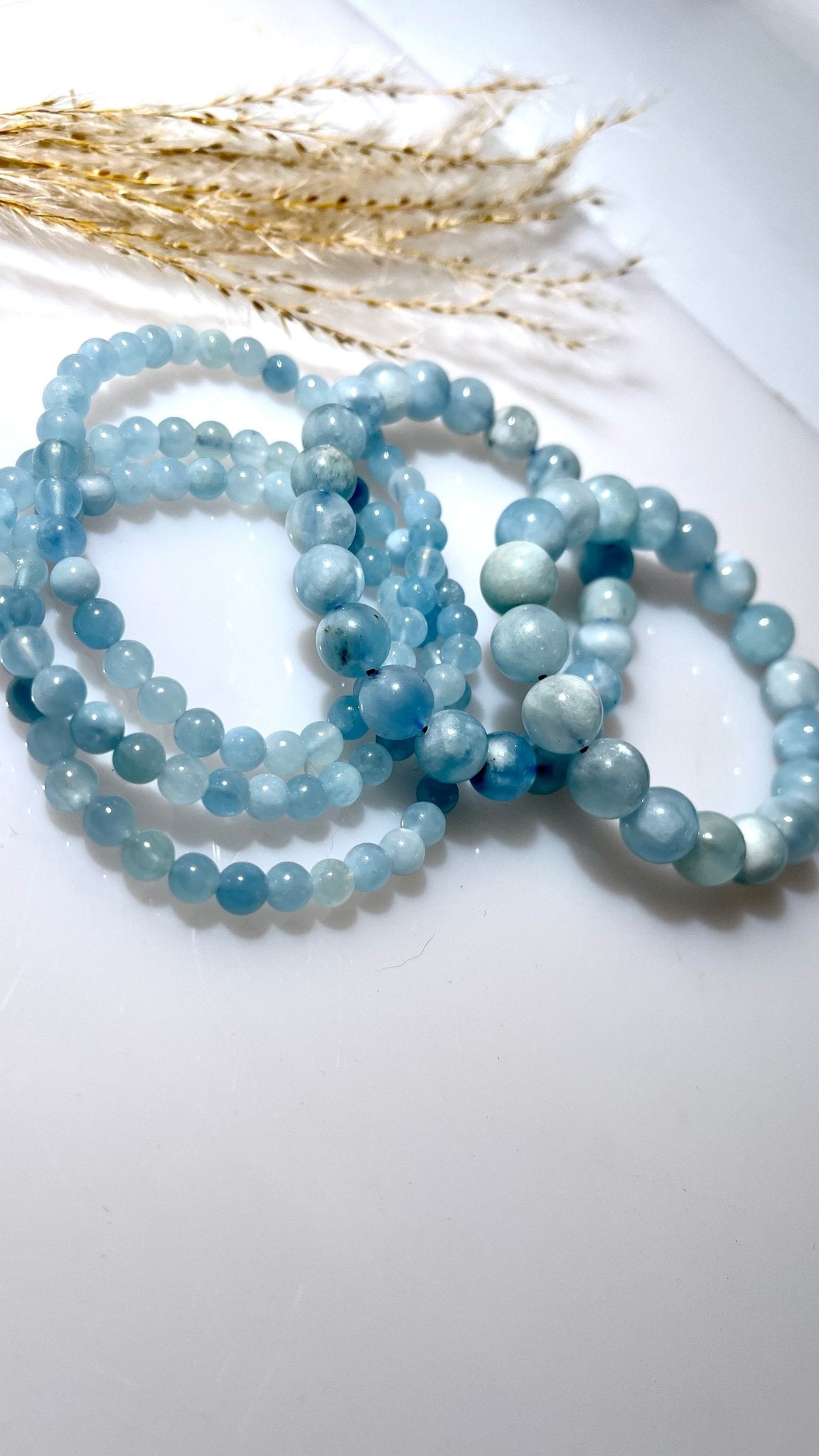 Aquamarine bracelets - The Crystal Therapy