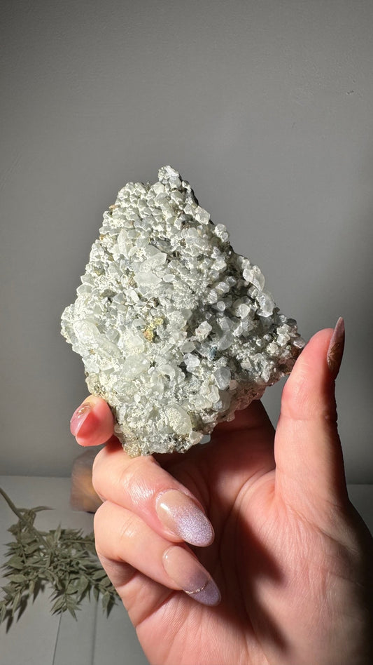 Chalcopyrite on Quartz - The Crystal Therapy