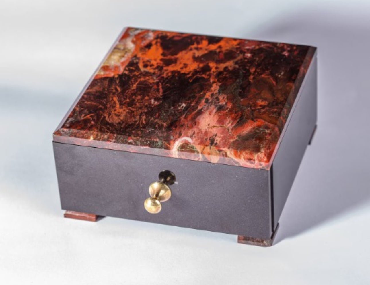 Jewellery box - Red Jasper, Chalcedony & Specularite Hematite - The Crystal Therapy