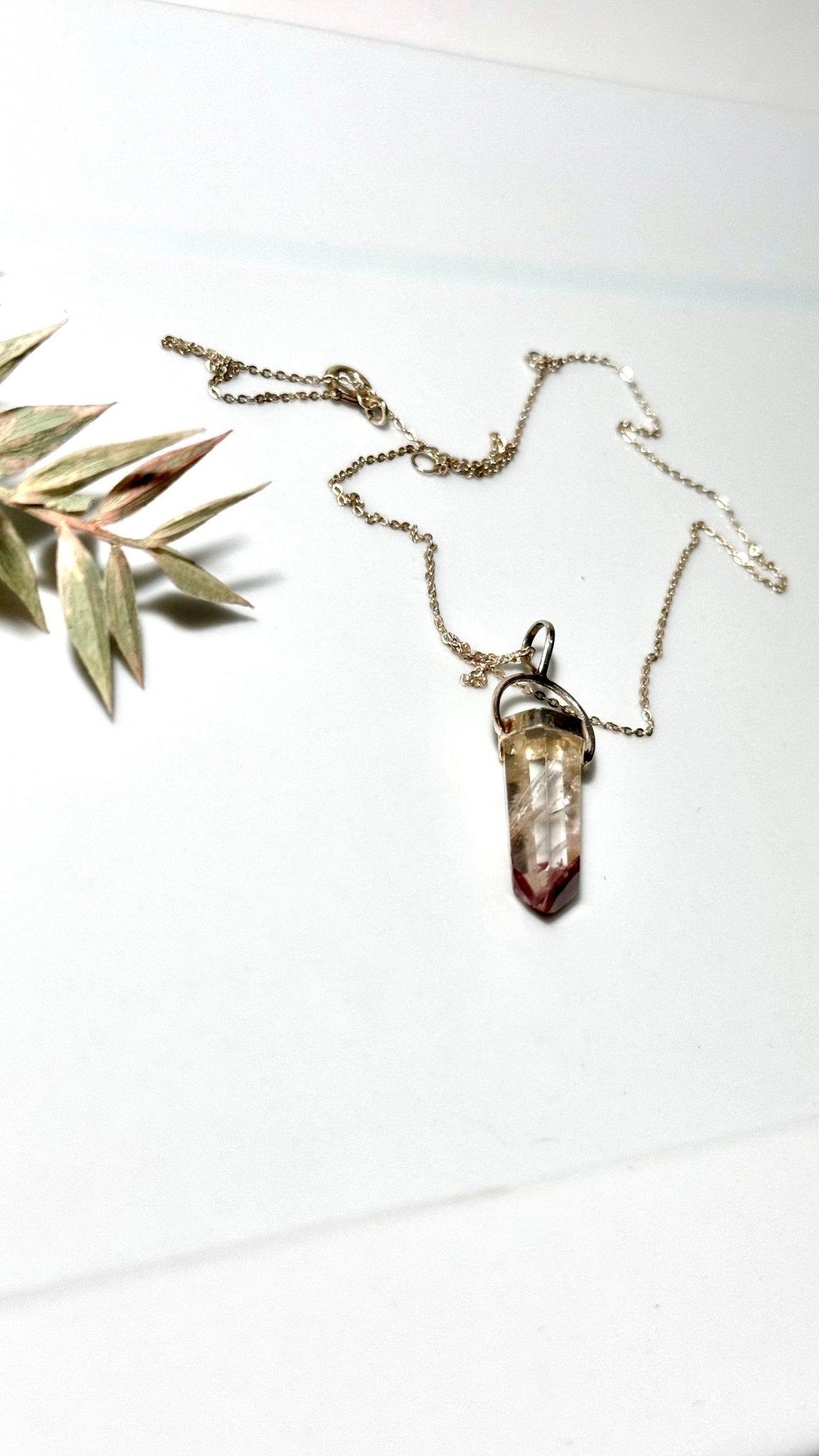 Pink Lithium pendant (code B) - The Crystal Therapy