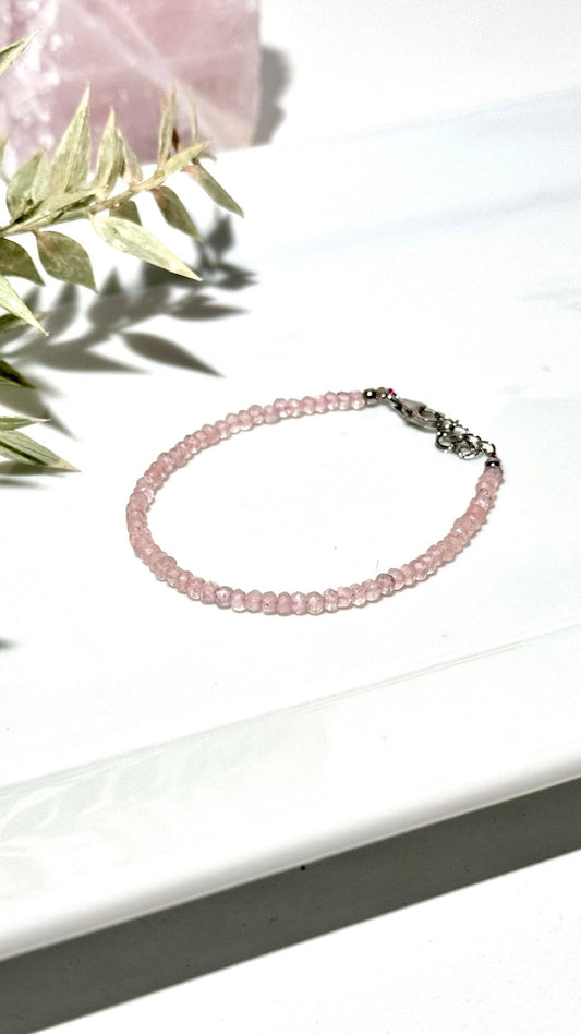 Rose Quartz silver bracelet - The Crystal Therapy