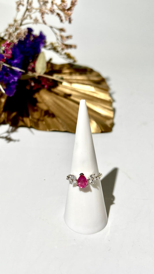 Ruby & White Topaz ring - The Crystal Therapy