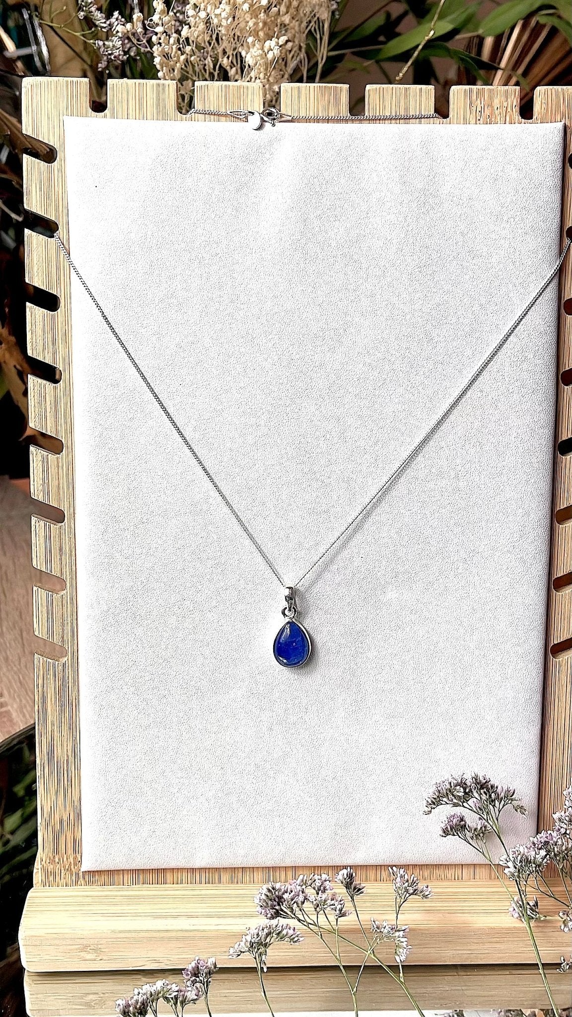 Tanzanite pendants - The Crystal Therapy