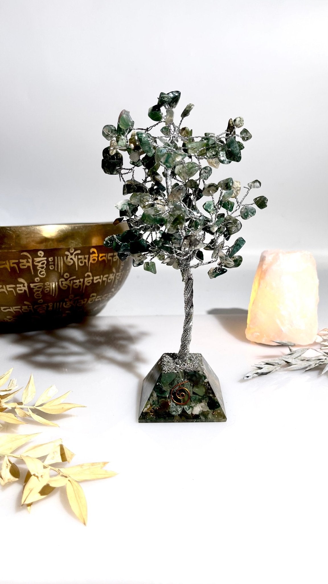 Tree of life - Moss Agate - The Crystal Therapy