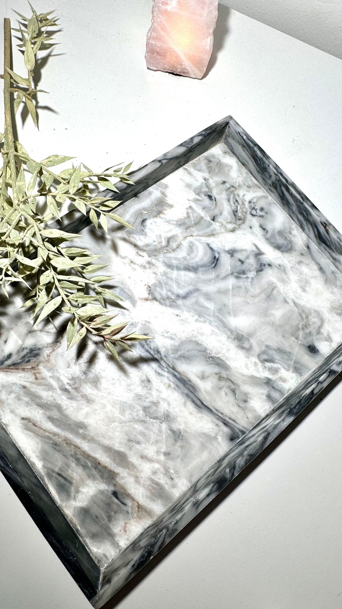 Waves Calcite decorative tray - The Crystal Therapy